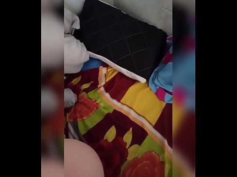 ❤️ Fanann mo chomhghleacaí seomra sa bhaile ina n-aonar mar go dtéann a fear céile ar saoire agus glacaim an deis í a fuck agus a asal a líonadh le bainne ❤️ Porn fb linn ❌❤